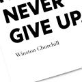 Affiche never give up